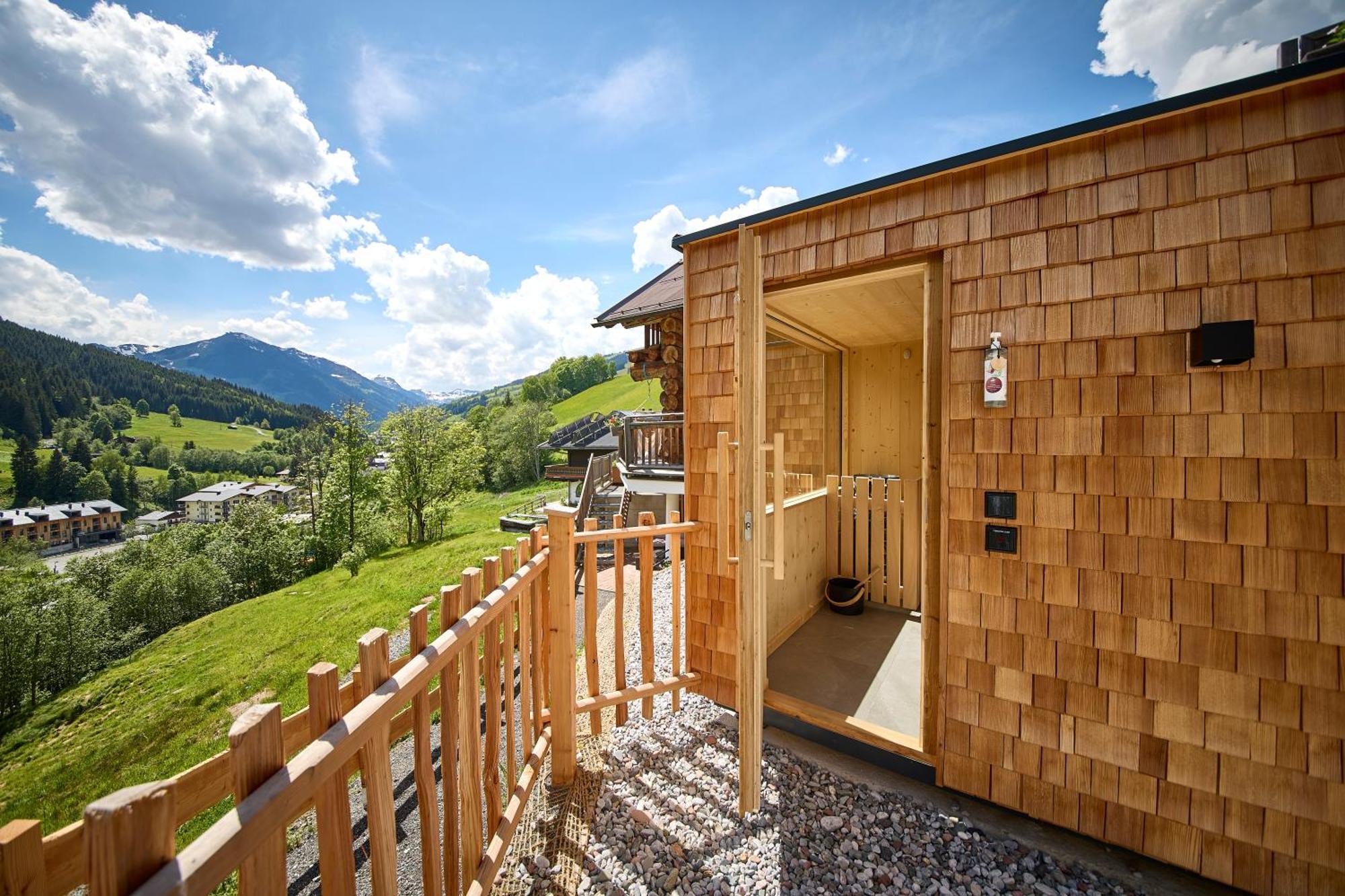 Drei Hittn Saalbach Apartment Ngoại thất bức ảnh